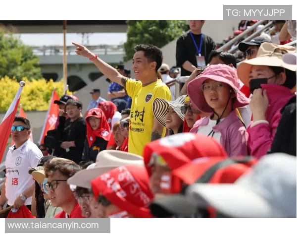追梦绿茵场的高原之花藏族女足球星闪耀赛场