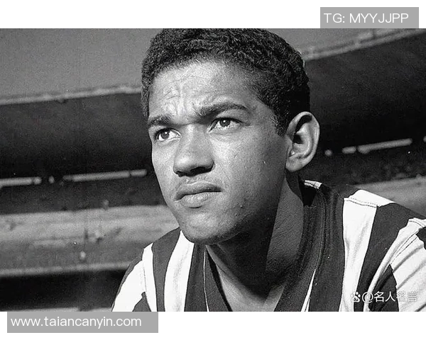 当前世界足球右边锋十强球员盘点与排名分析