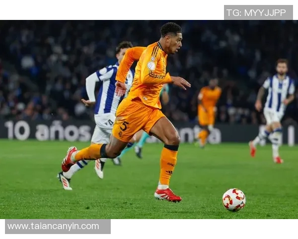 欧洲足坛怪兽级巨星崛起震撼赛场掀起全新王朝风暴 欧洲足坛怪兽级巨星崛起震撼赛场掀起全新王朝风暴